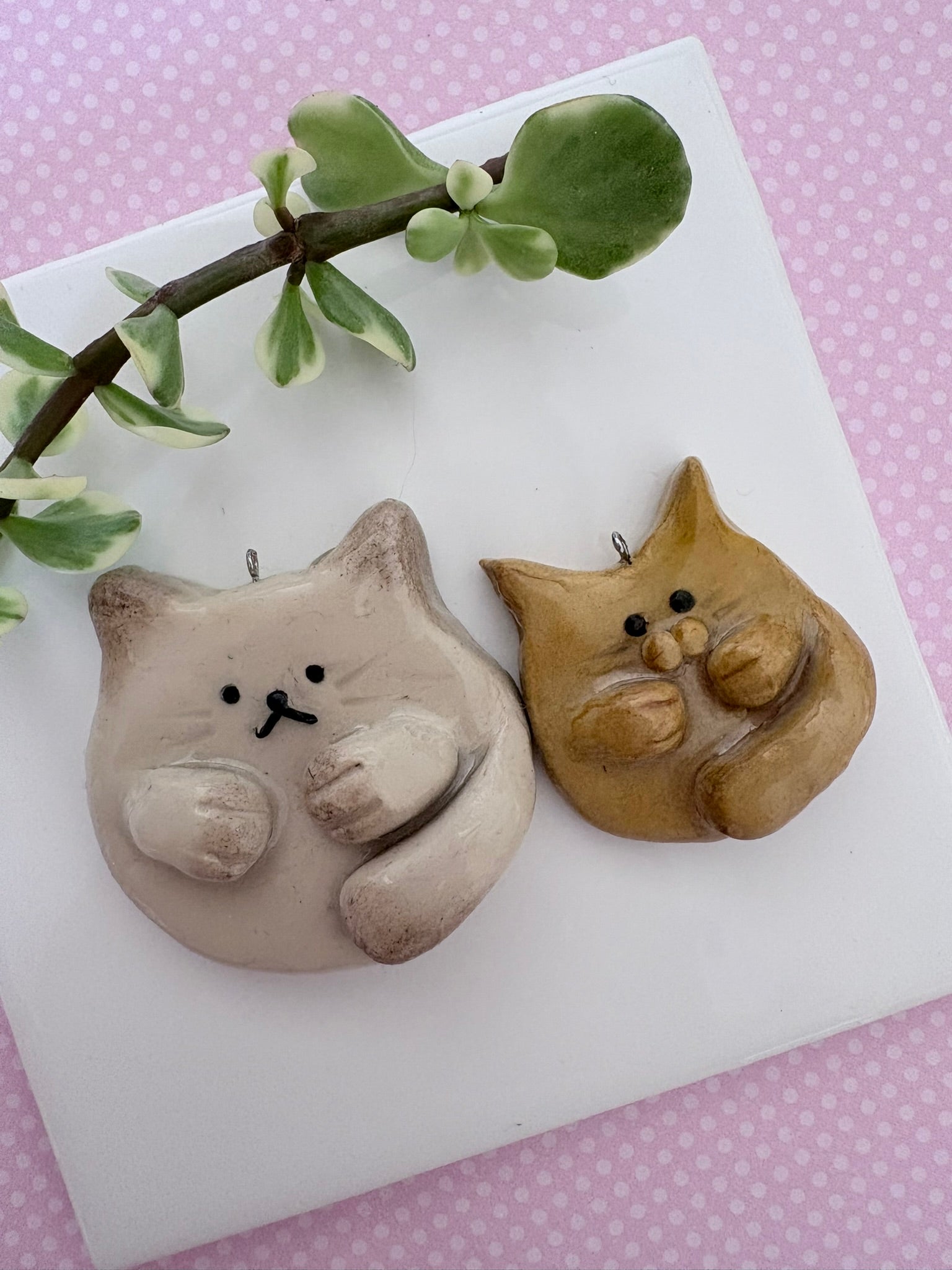 Chonky Cat Pendant