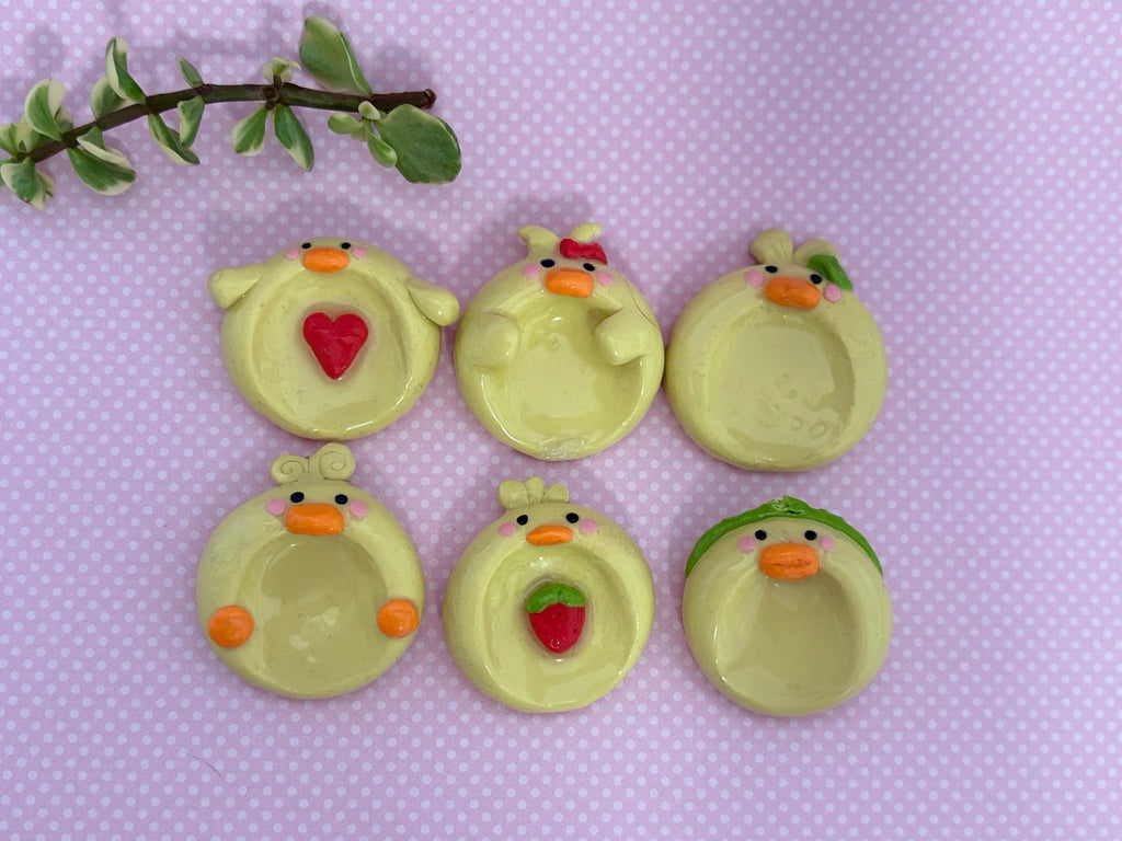 The Uglies: Wonky Chick Charms (Seconds)